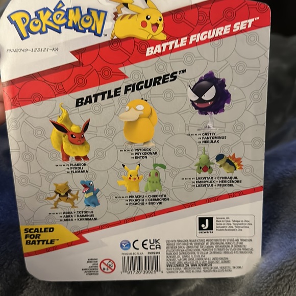 Pokémon Battle Figures Abra,Chikorita, and Jolteon NIP - Picture 2 of 2